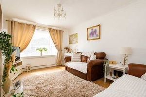 Photo 33- click for photo gallery